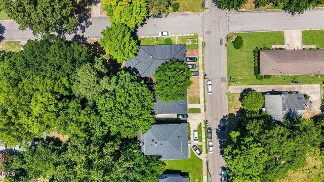 239 W Young Avenue, Henderson, NC 27536