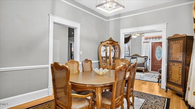 239 W Young Avenue, Henderson, NC 27536