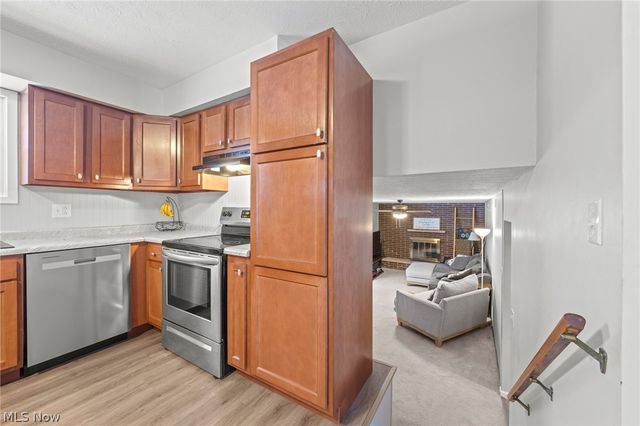 7163 Lee Drive, Parma, OH 44134