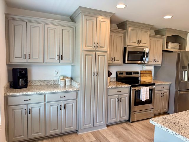 46 Owens Road, Fort Mitchell, AL 36856