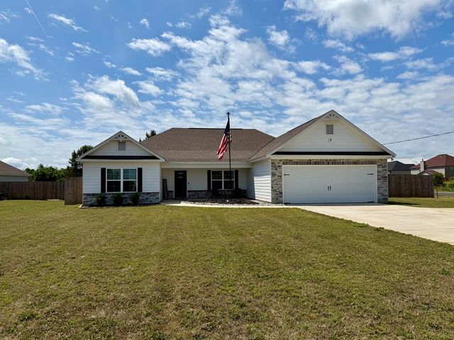 46 Owens Road, Fort Mitchell, AL 36856