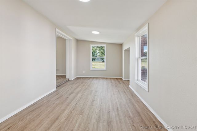 1915 S Lenapah Avenue, Skiatook, OK 74070