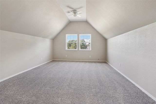 1915 S Lenapah Avenue, Skiatook, OK 74070