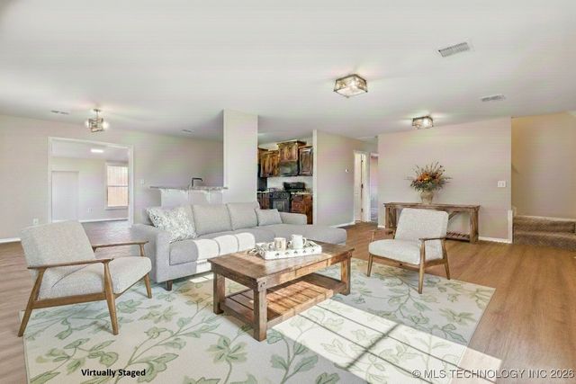 1915 S Lenapah Avenue, Skiatook, OK 74070