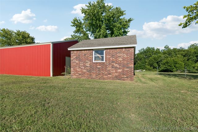 1915 S Lenapah Avenue, Skiatook, OK 74070