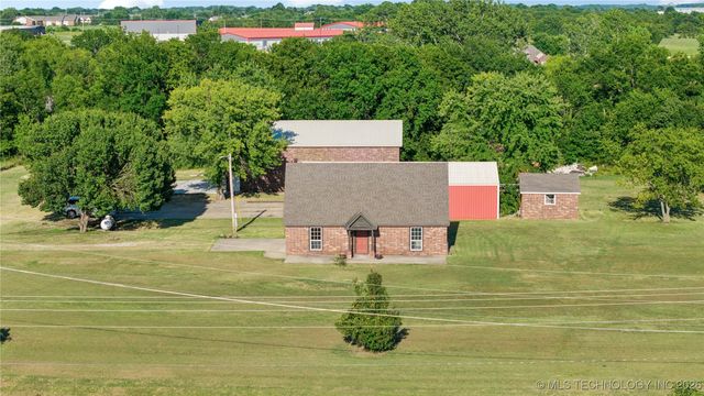 1915 S Lenapah Avenue, Skiatook, OK 74070