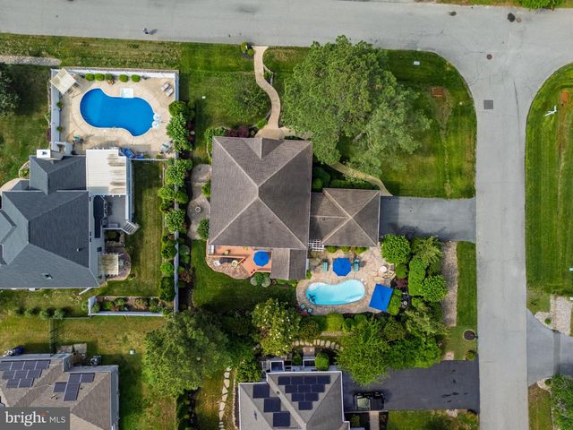 19 SHERBORNE RD, Rehoboth Beach, DE 19971