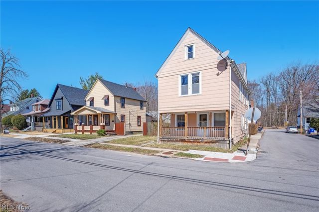 3900 Muriel Avenue, Cleveland, OH 44109