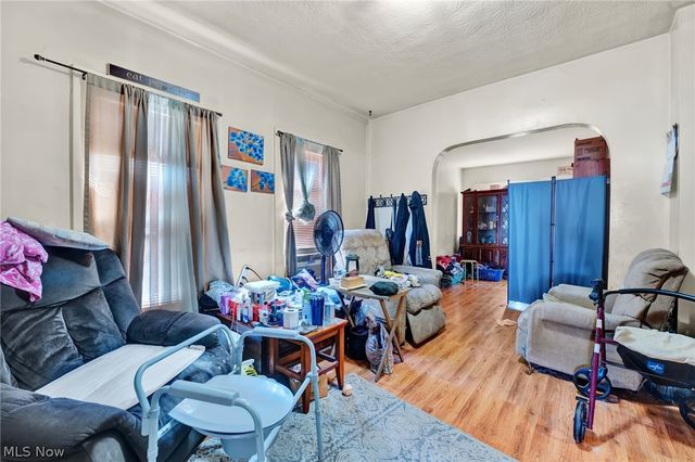 3900 Muriel Avenue, Cleveland, OH 44109
