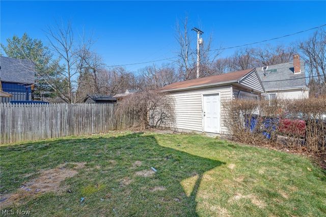 3900 Muriel Avenue, Cleveland, OH 44109