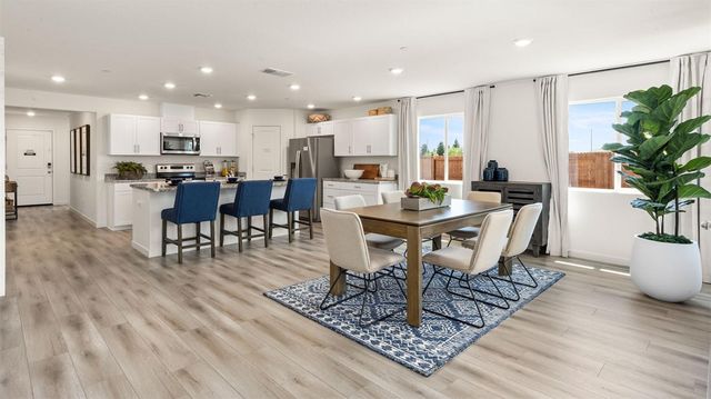 2217 Orlin Dr, Yuba City, CA 95993