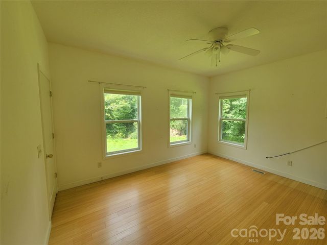 169 Roadrunner Drive, Balsam, NC 28707
