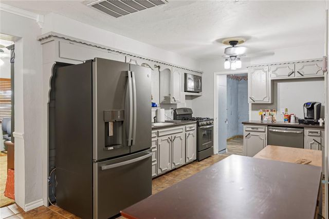 7804 NW 5th Street, Oklahoma City, OK 73127