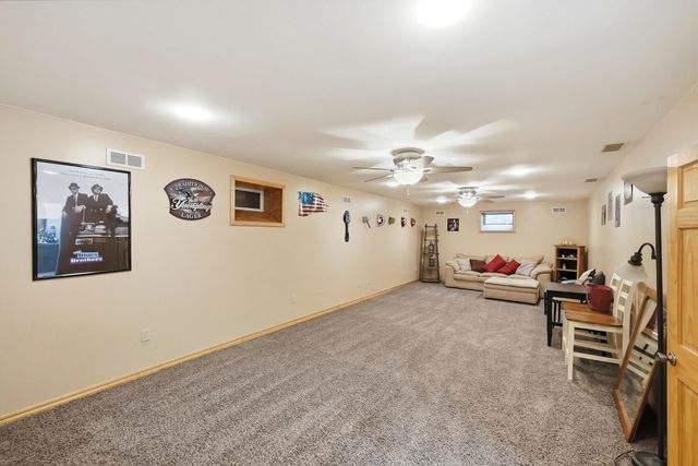 186 Meadow Lane 186 Meadow Lane, Springfield, OH 45505