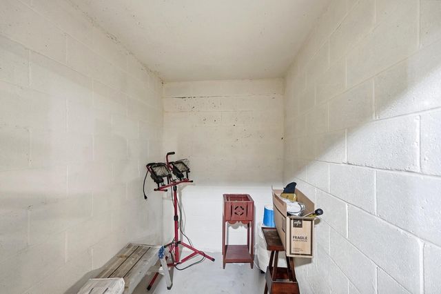 186 Meadow Lane 186 Meadow Lane, Springfield, OH 45505