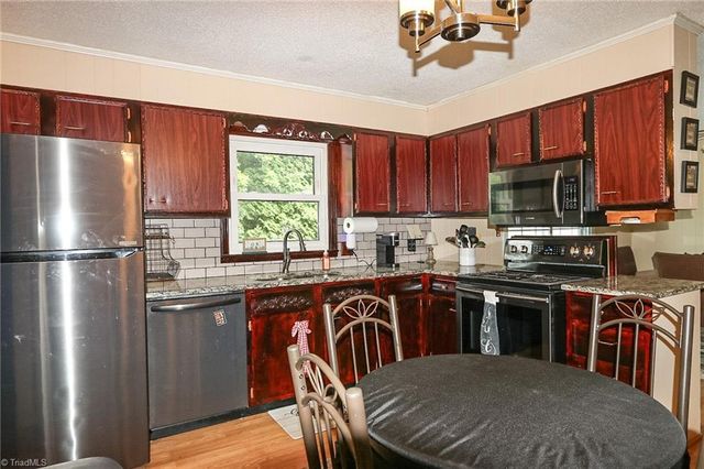 167 Speas Avenue, Boonville, NC 27011