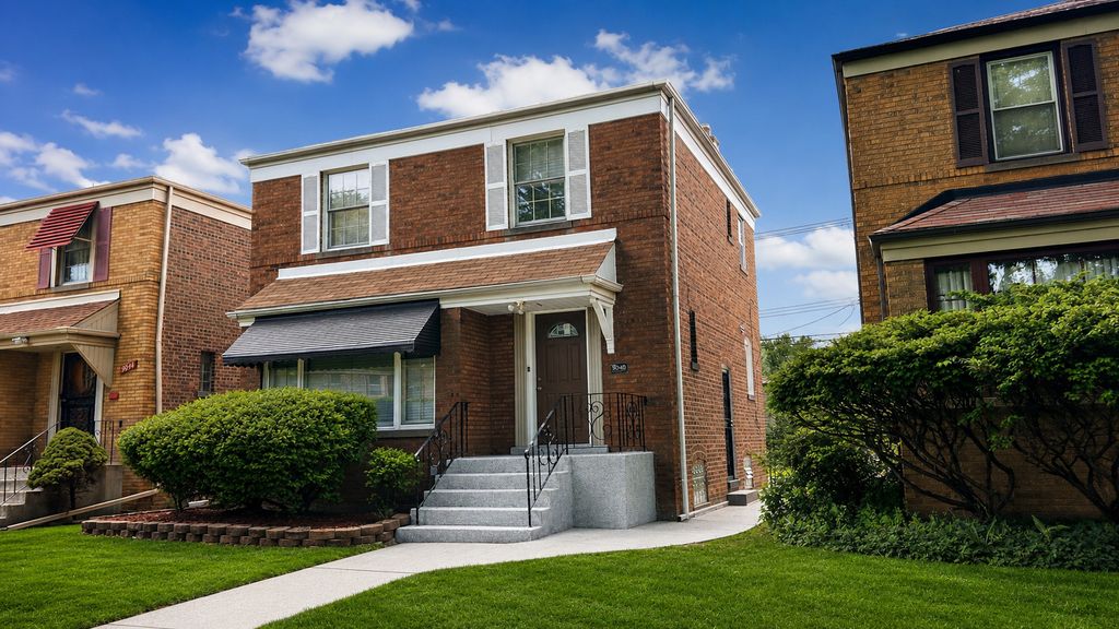 9330 S Justine Street, Chicago, IL 60620