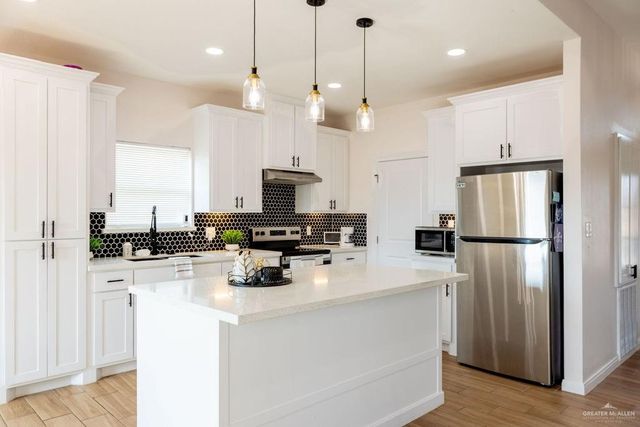 320 Hope Drive, La Feria, TX 78559