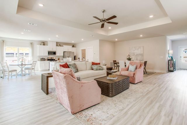 8669 Ephesus Way, Milton, FL 32583