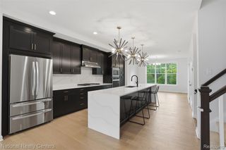 2893 Rayfield Avenue, Ann Arbor, MI 48105
