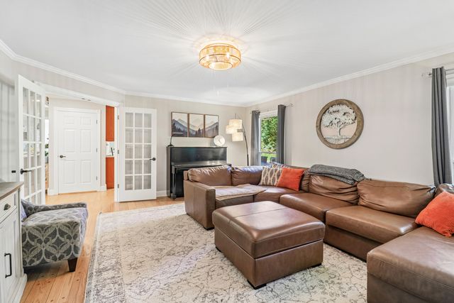 3608 Needle Creek Court, Crystal Lake, IL 60012