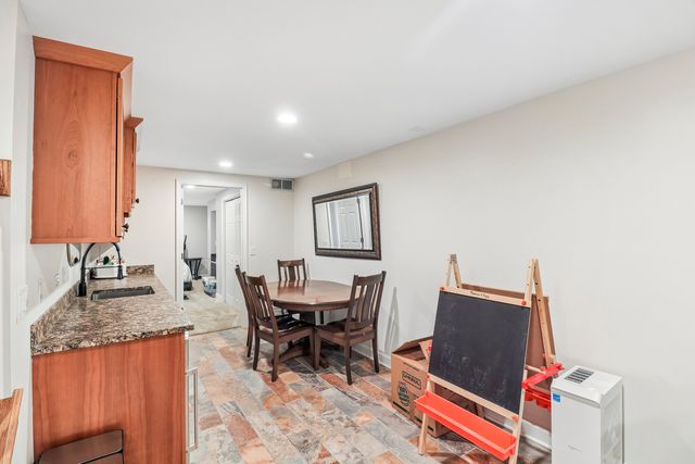3608 Needle Creek Court, Crystal Lake, IL 60012