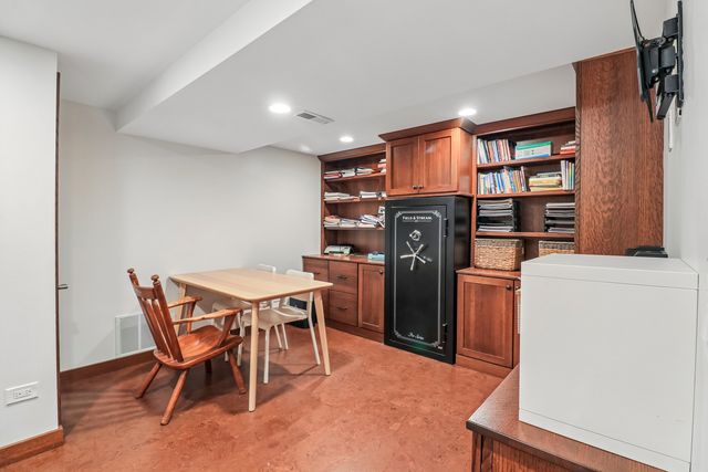 3608 Needle Creek Court, Crystal Lake, IL 60012