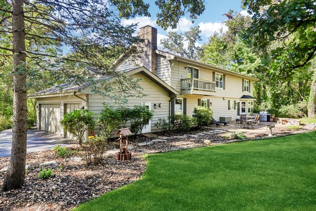 3608 Needle Creek Court, Crystal Lake, IL 60012