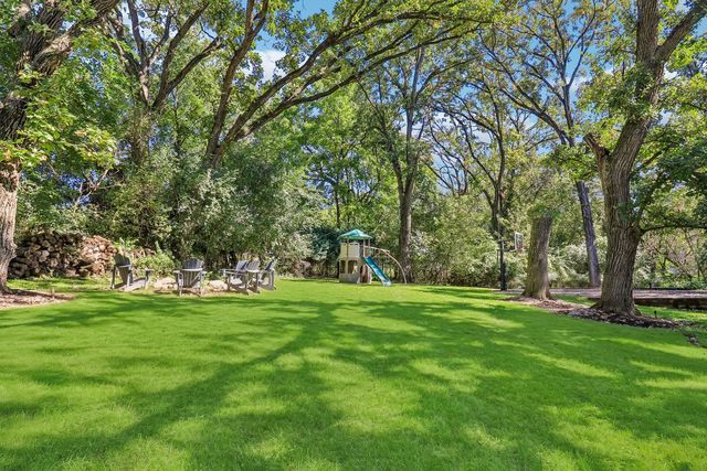 3608 Needle Creek Court, Crystal Lake, IL 60012