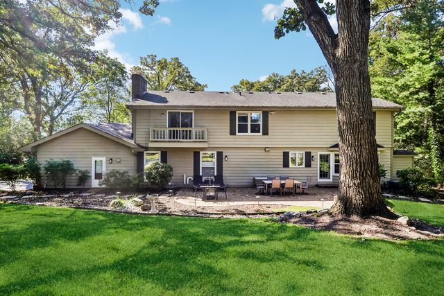 3608 Needle Creek Court, Crystal Lake, IL 60012