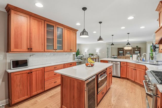 3608 Needle Creek Court, Crystal Lake, IL 60012