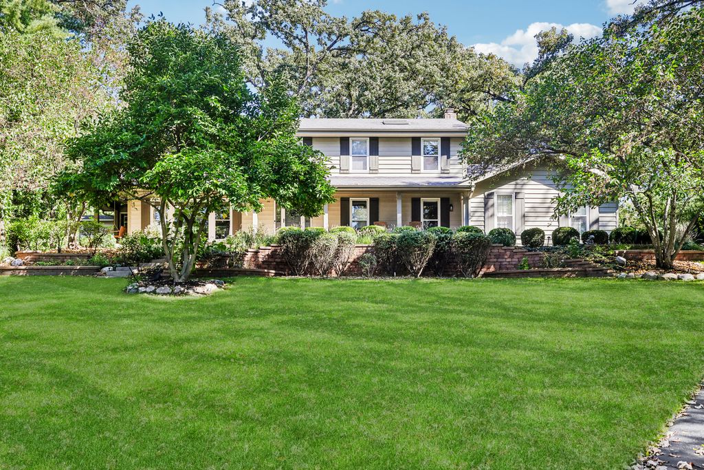 3608 Needle Creek Court, Crystal Lake, IL 60012