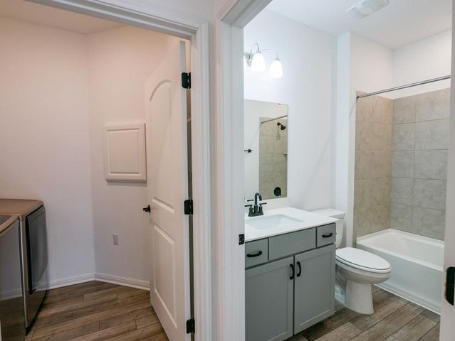 103 Kitty Hawk RD, Georgetown, TX 78633