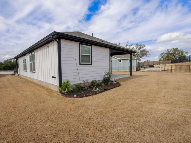 103 Kitty Hawk RD, Georgetown, TX 78633