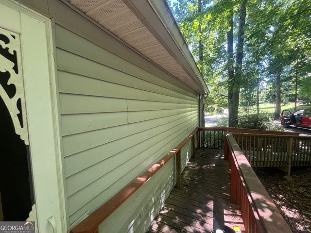 9285 Crystal Springs Road, Gainesville, GA 30506