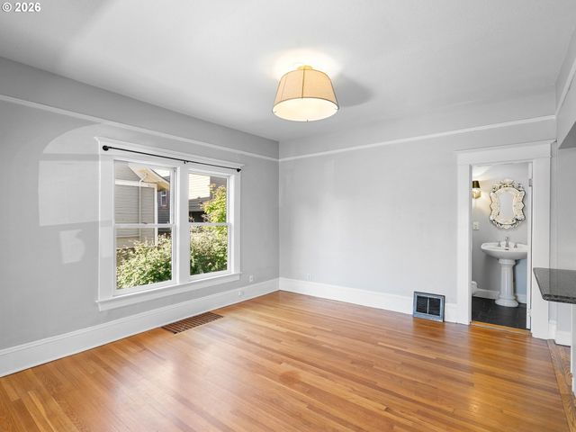 4117 N HAIGHT Ave, Portland, OR 97217