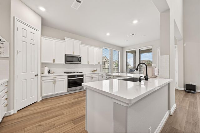 2022 Meteor Falls Drive, Richmond, TX 77469