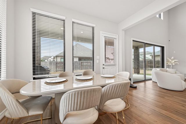 2022 Meteor Falls Drive, Richmond, TX 77469