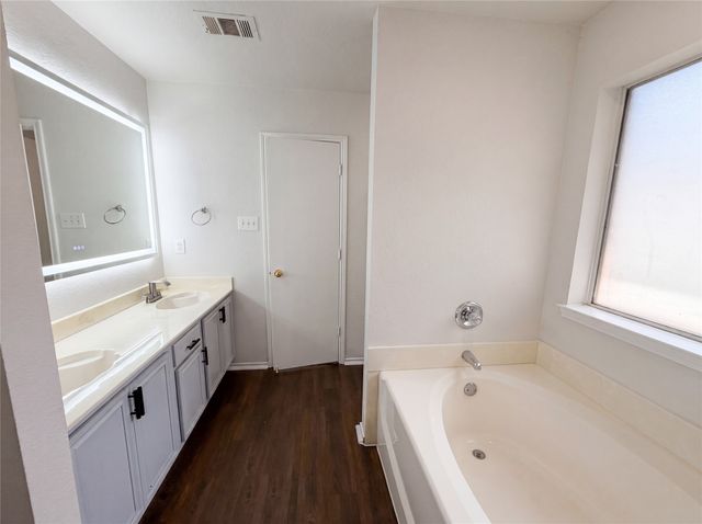 1531 Kensington Place, Lancaster, TX 75134