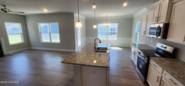 77 Fishing Creek Drive, New Bern, NC 28562