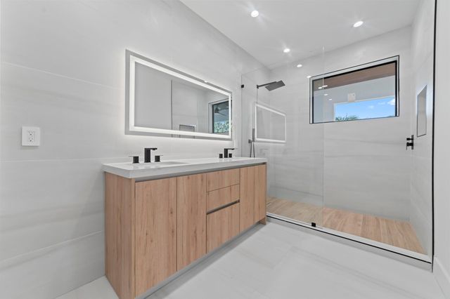 1314 NE 13th Ave, Fort Lauderdale, FL 33304