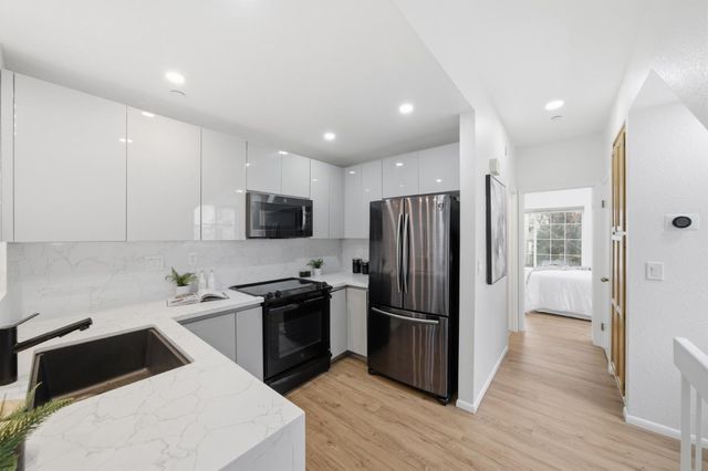 968 Belmont Terrace 1, Sunnyvale, CA 94086