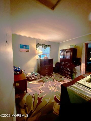 18 Anchorage Boulevard, Bayville, NJ 08721