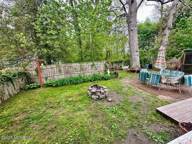 18 Anchorage Boulevard, Bayville, NJ 08721