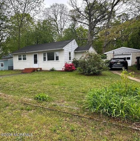 18 Anchorage Boulevard, Bayville, NJ 08721