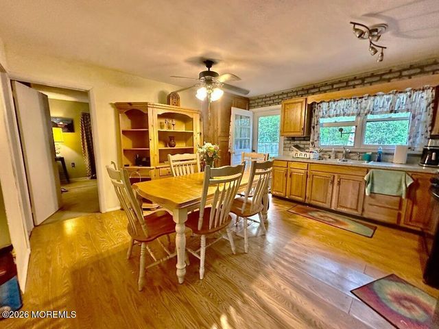 18 Anchorage Boulevard, Bayville, NJ 08721