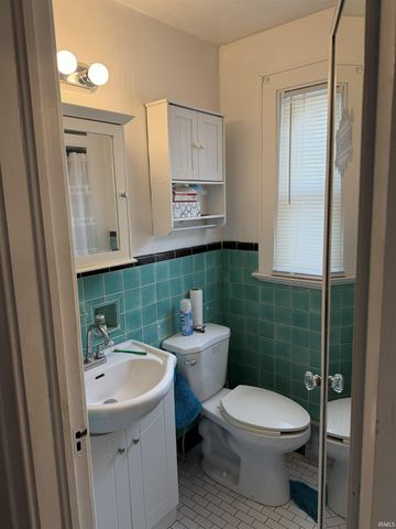 916 E Mulberry Street, Evansville, IN 47713
