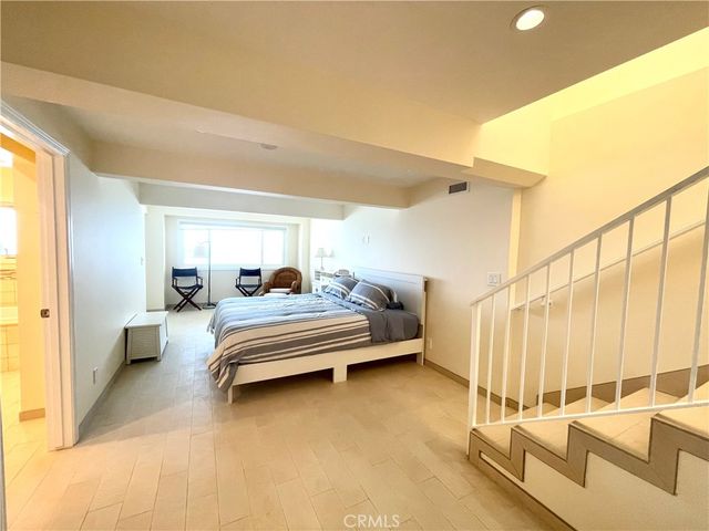 1051 A Gaviota Drive, Laguna Beach, CA 92651