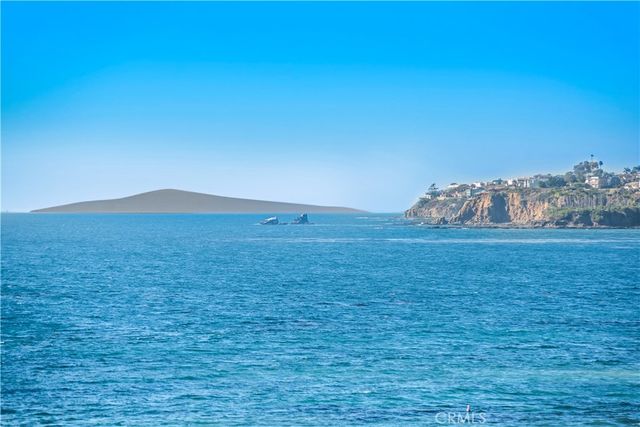 1051 A Gaviota Drive, Laguna Beach, CA 92651