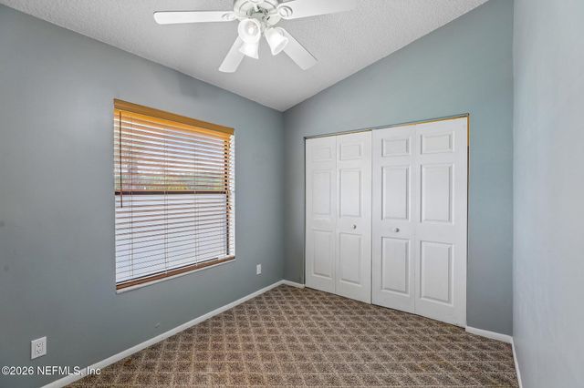 162 GOVERNOR Street 206, Green Cove Springs, FL 32043